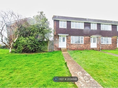 End terrace house to rent in Sevenoaks Road, Eastbourne BN23