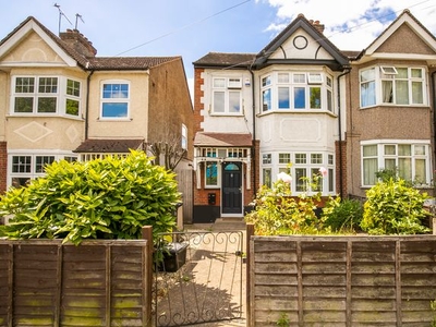 End terrace house to rent in Snakes Lane East, Woodford Green IG8