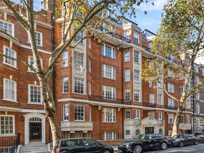 Flat for sale in Avenue Court, 23-29 Draycott Avenue SW3