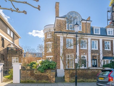 Flat for sale in Ladbroke Road, London W11