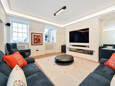Flat for sale in St Stephens Close, Avenue Road NW8