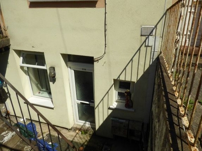Flat to rent in 23A Adare Street, Ogmore Vale, Bridgend. CF32