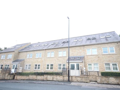 Flat to rent in 34 Bagley Lane, Farsley, Pudsey LS28