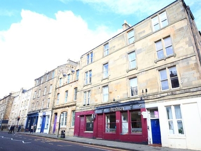 Flat to rent in Causewayside, Newington, Edinburgh EH9