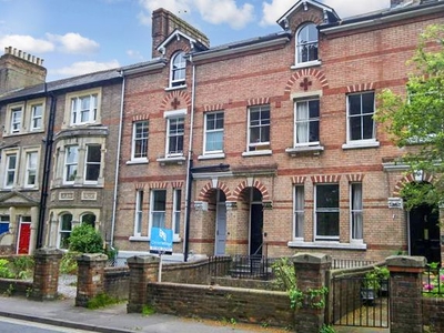 Flat to rent in Cornwall Road, Dorchester, Dorset DT1