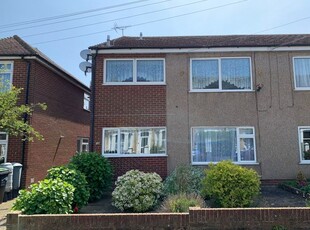 Flat to rent in Edith Road, Ramsgate CT11