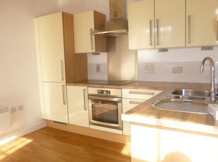 Flat to rent in Francis Mill, Beeston NG9