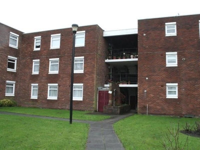 Flat to rent in Green Park, Netherton, Bootle L30
