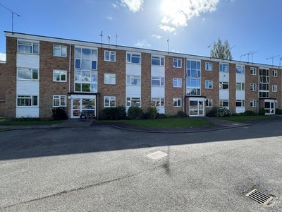 Flat to rent in Haig Court, Chelmsford CM2