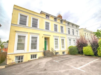 Flat to rent in Old Bath Road, Cheltenham, Gloucestershire GL53