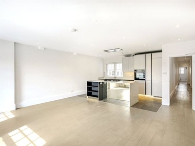 Flat to rent in Sloane Square, Chelsea, London SW1W