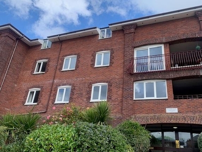 Flat to rent in The Quay, Exeter EX2