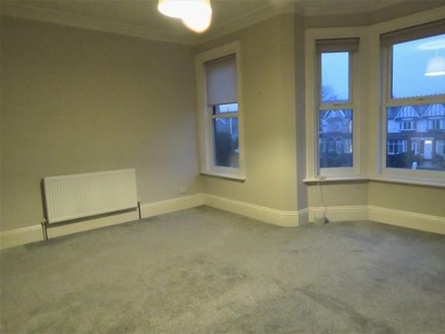 Flat to rent in Wennington Road, Southport PR9