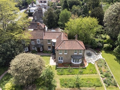 Link-detached house for sale in River Lane, Richmond TW10