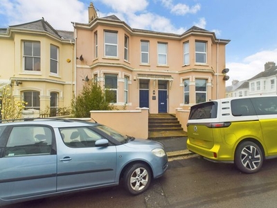 Maisonette to rent in Hillcrest, Mannamead, Plymouth PL3
