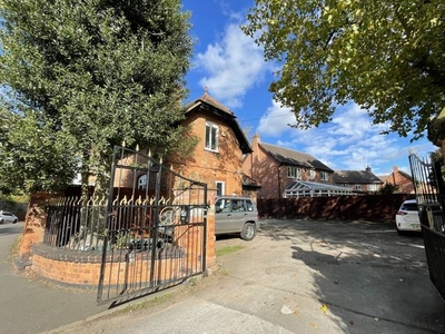 Property for sale in Wood End Lane, Erdington, Birmingham 8An, UK, Birmingham B24