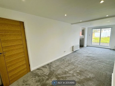 Semi-detached house to rent in Barrack Road, Christchurch BH23