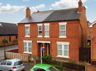 Semi-detached house to rent in Bennett Street, Sandiacre NG10