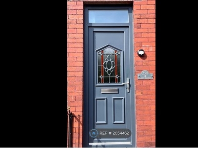 Semi-detached house to rent in City Road, Wigan WN5