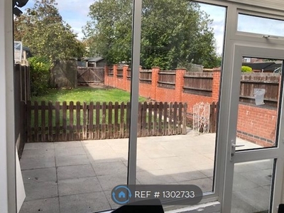 Semi-detached house to rent in Franciscan Road, Coventry CV3