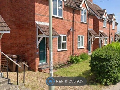 Semi-detached house to rent in Headley Road, Woodley, Reading RG5