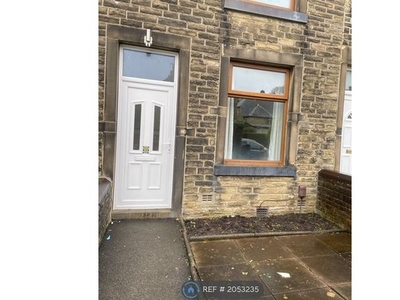 Terraced house to rent in Arnold Ave, Huddersfield HD2