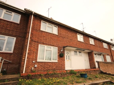 Terraced house to rent in Barnacres Road, Hemel Hempstead, Hertfordshire HP3