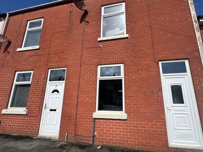 Terraced house to rent in Billington Street, Preston, Lancashire PR4
