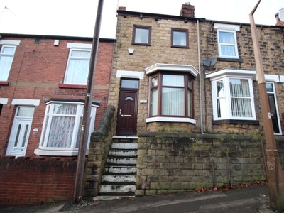Terraced house to rent in Cliffield Road, Swinton, Mexborough S64