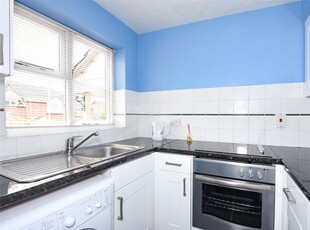 Terraced house to rent in Colmworth Close, Lower Earley, Reading, Berkshire RG6