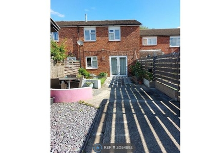 Terraced house to rent in Countess Close, Eaton Socon, St. Neots PE19