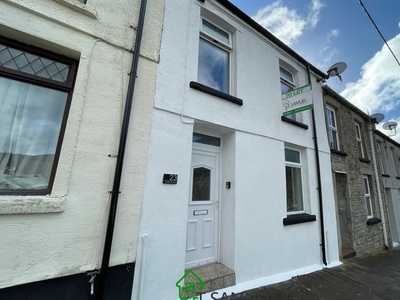Terraced house to rent in Halifax Terrace, Treherbert, Treorchy CF42