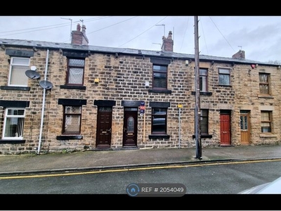 Terraced house to rent in James Street, Barnsley S71