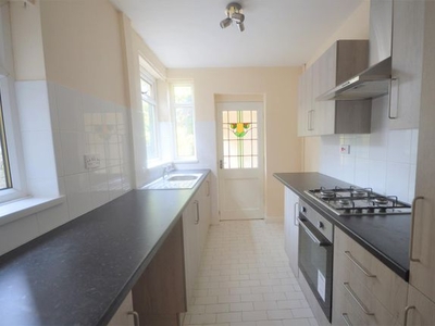 Terraced house to rent in Kimberley Road, Newcastle-Under-Lyme ST5