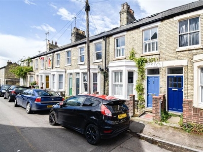 Terraced house to rent in Sleaford Street, Cambridge CB1