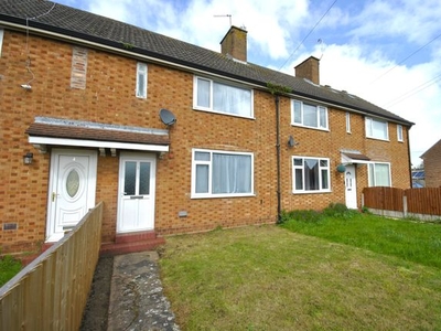 Terraced house to rent in Willow Crescent, Auckley, Doncaster DN9