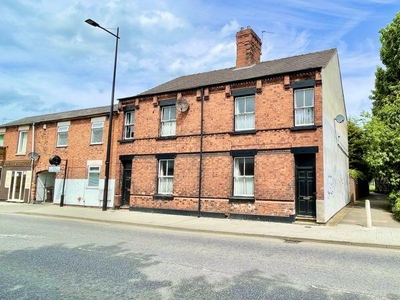 3 bedroom terraced house for sale in Portland Street, Lincoln, LN5