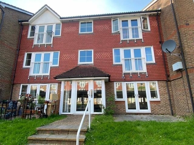 1 Bedroom Apartment For Rent In Crawley, West Sussex