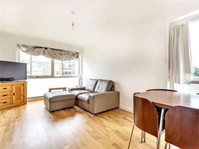 1 Bedroom Flat For Sale In Palmers Green, London