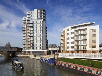 1 Bedroom Flat For Sale In Wembley, Middlesex
