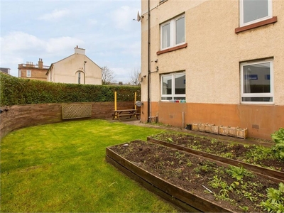 2 bed ground floor flat for sale in Slateford