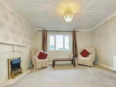 2 Bedroom Apartment For Sale In Exeter, Devon
