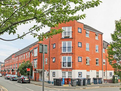 2 Bedroom Apartment For Sale In Hulme, Manchester