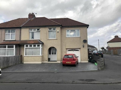 7 Bedroom End Of Terrace House For Rent In Bristol