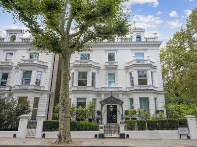 Luxury Apartment for sale in London, England