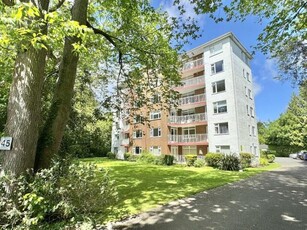 2 Bedroom Apartment For Sale In Branksome Park, Poole