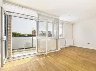3 Bedroom Flat For Rent In Southfields