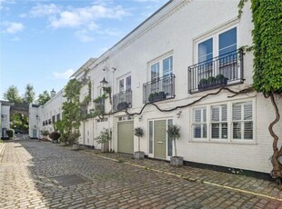 3 Bedroom Mews Property For Sale In Maida Vale, London