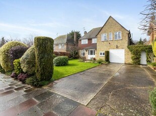 4 Bedroom Detached House For Sale In Charmandean