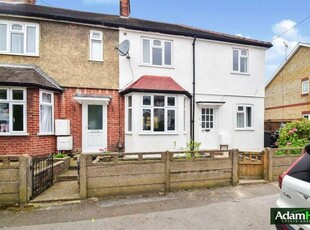 4 Bedroom End Of Terrace House For Rent In North Finchley